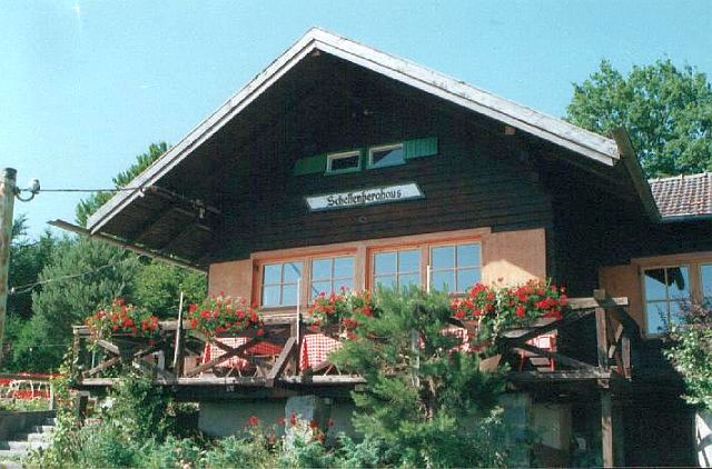 01_Schellenberghaus.jpg